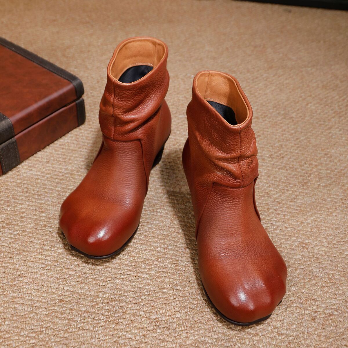 Boot nữ cổ thấp da bò thật gót vuông phong cách cổ điển — đen, màu nâu