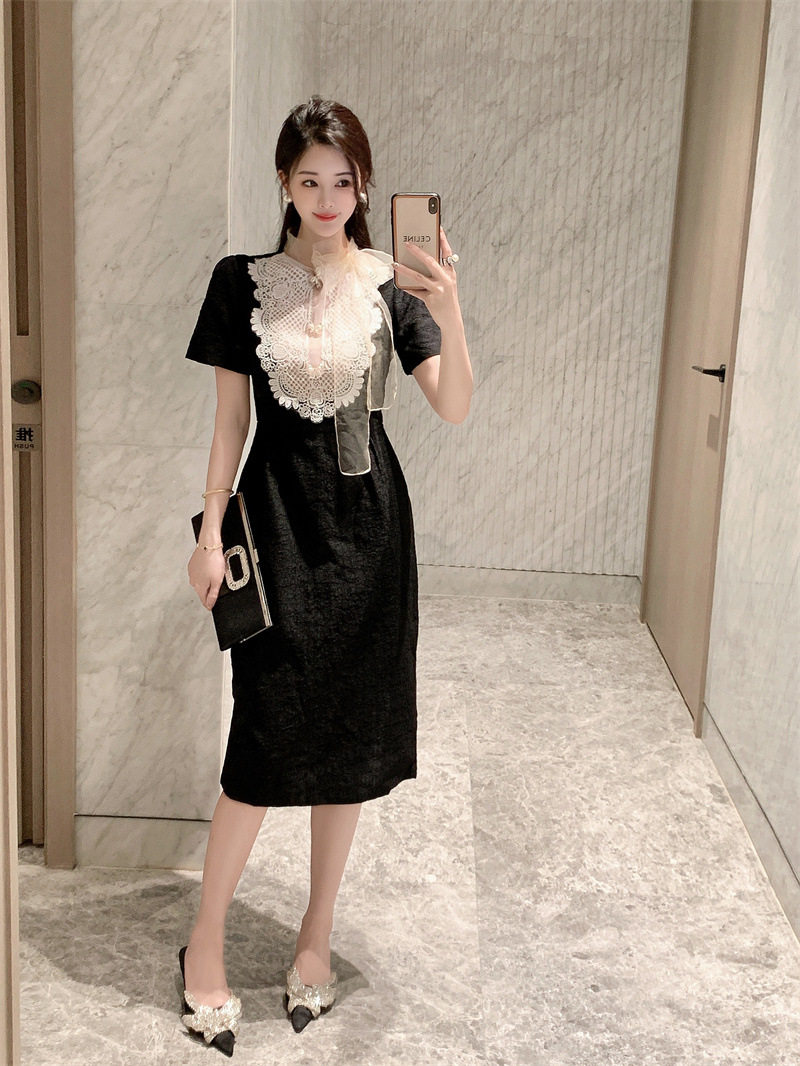 Đầm maxi nữ ren hoa thêu tay ngắn cổ tròn eo cao — Xanh chi tiết 4