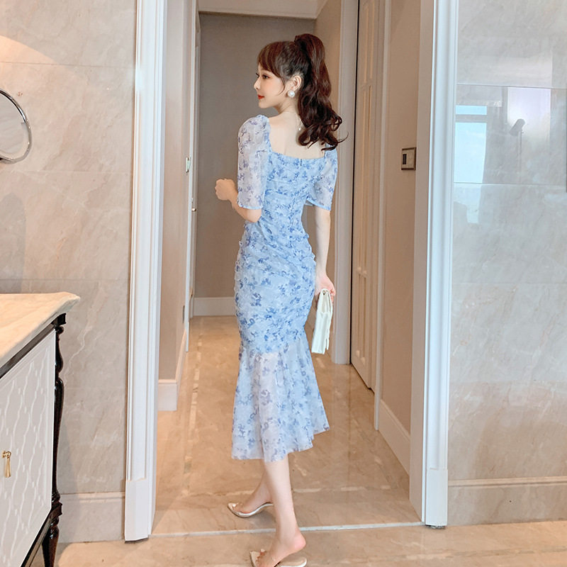 Đầm maxi nữ thắt eo cổ vuông họa tiết hoa tay bồng — [Xanh nhạt]