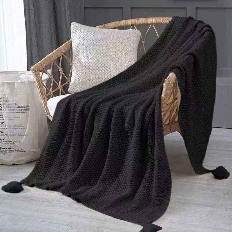 Scandinavian Retro Style Velvet Blanket Classy Knitted Blanket Office Nap Blanket Black Classy Sofa Blanket