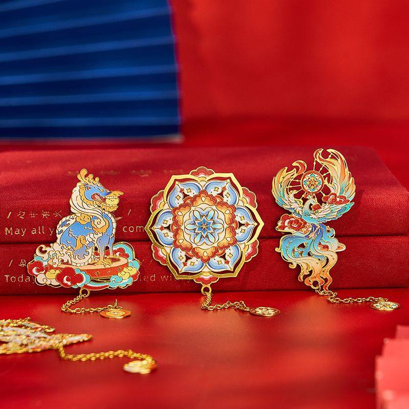 Source factory set Dunhuang bookmark classical Chinese style metal high-grade exquisite gift box Wen Chuang antique stationery