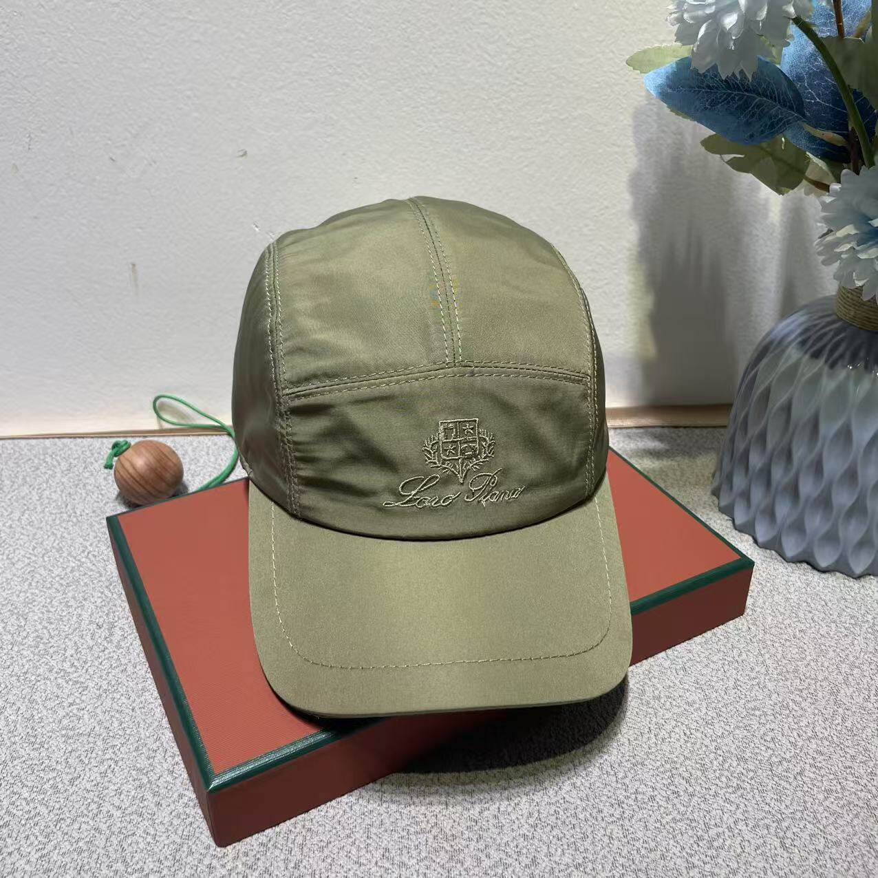 European and American Letter Melon Hat Men's and Women's Cap Spring and Autumn New Fashion Casual Embroidered Breathable Sunscreen Beach Hat