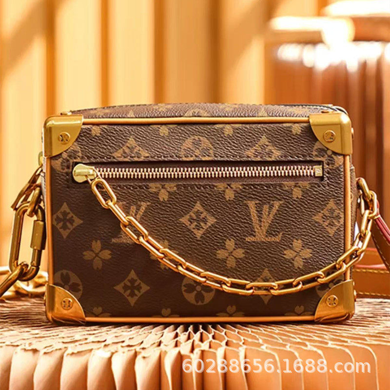 Direct Sales Cross-Border m Lv Men's Bag Women's Bag Genuine Leather Box Bag Chain Bag Black Warrior Three-In-One Messenger Bag Pillow Bag