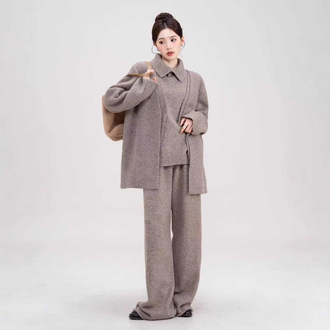 2024秋冬新款高级感慵懒宽松针织三件套宽松毛衣开衫裤子时尚套装