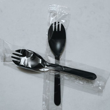 Long handle fork spoon black independent packaging 100 pcs/bag