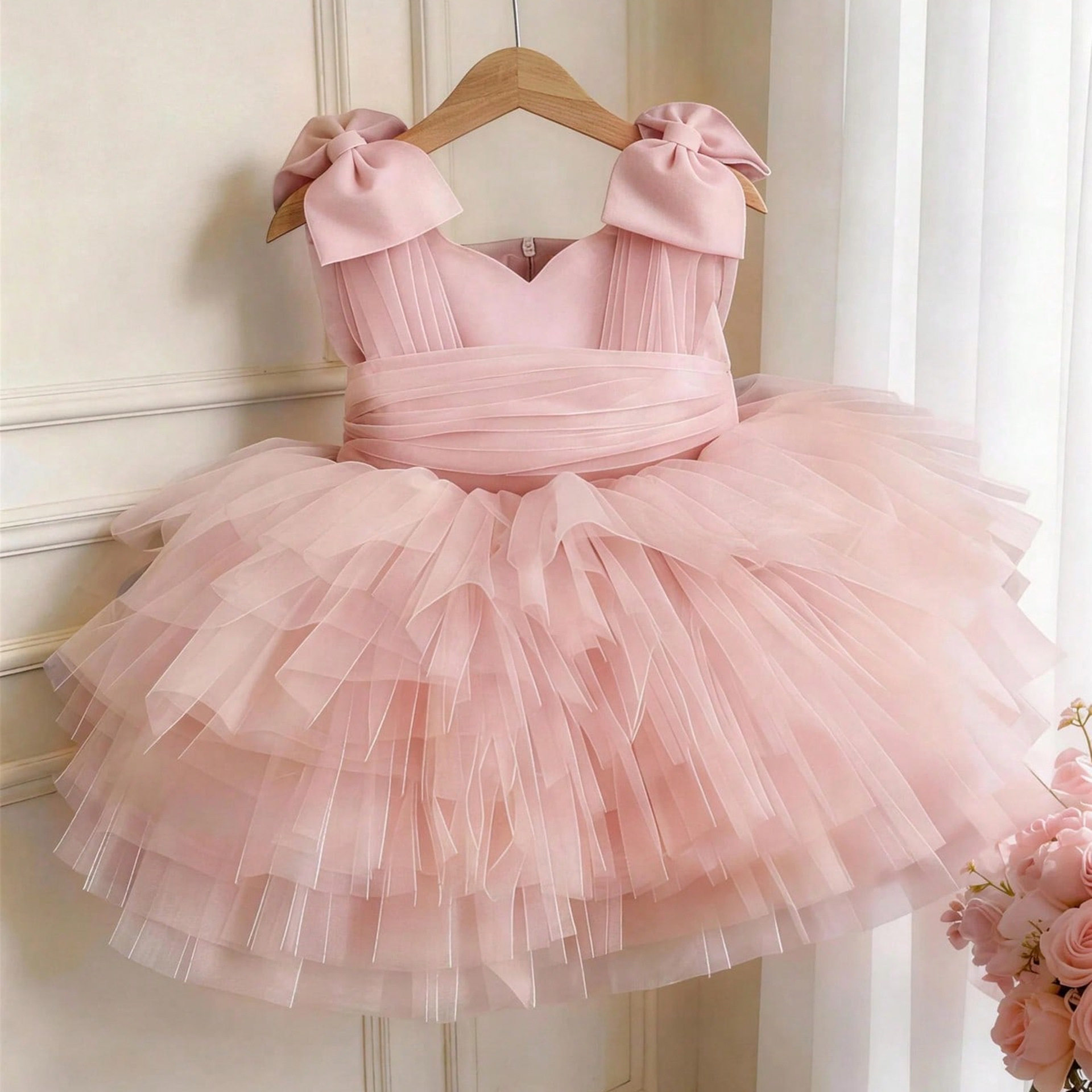 Girl baby birthday first birthday banquet dress children's fluffy cake dress flower girl wedding dress princess dress