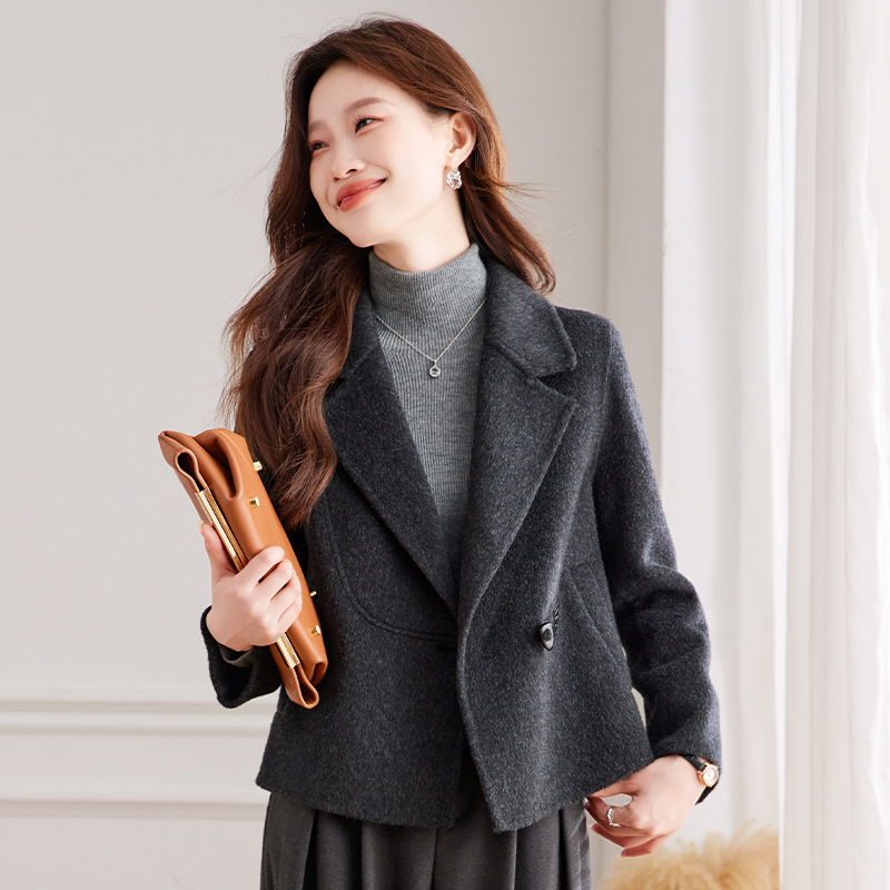 (Mới) Mã L3557 Giá 2640K: Áo Khoác Nữ Wotdyi Hàng Mùa Xuân Thu Đông Trung Niên Thời Trang Nữ Chất Liệu G06 Sản Phẩm Mới, (Miễn Phí Vận Chuyển Toàn Quốc).