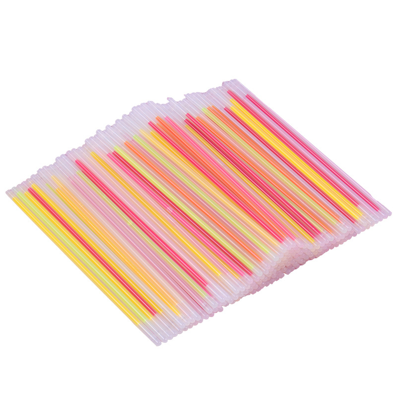 夜市摆摊荧光棒发光棒儿童玩具粘衣服户外批发银光夜光手环小商品