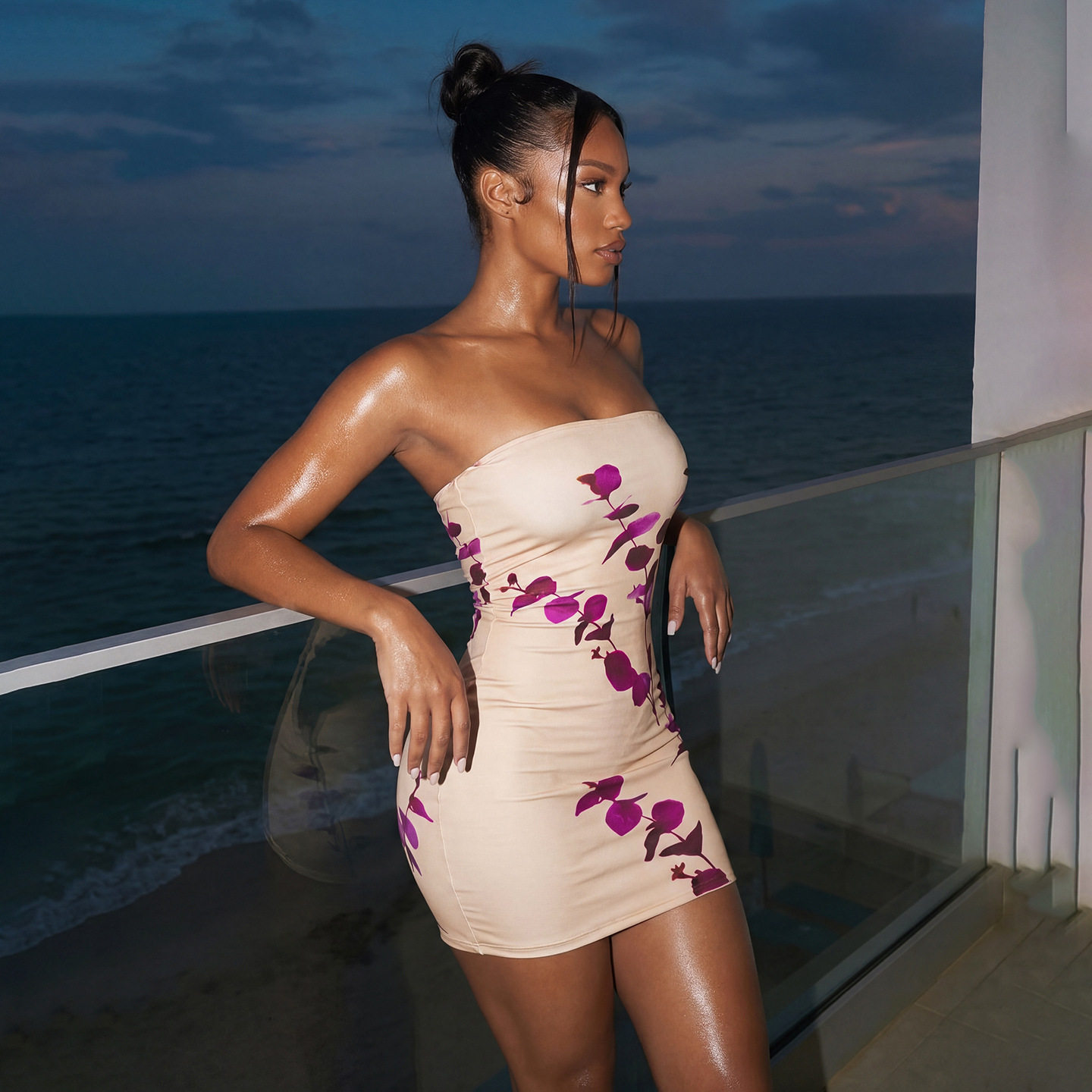 Summer Womens Bodycon Dress Sexy Strapless Backless Slim Fit Figure Hugging Perfect for Parties and Night Out