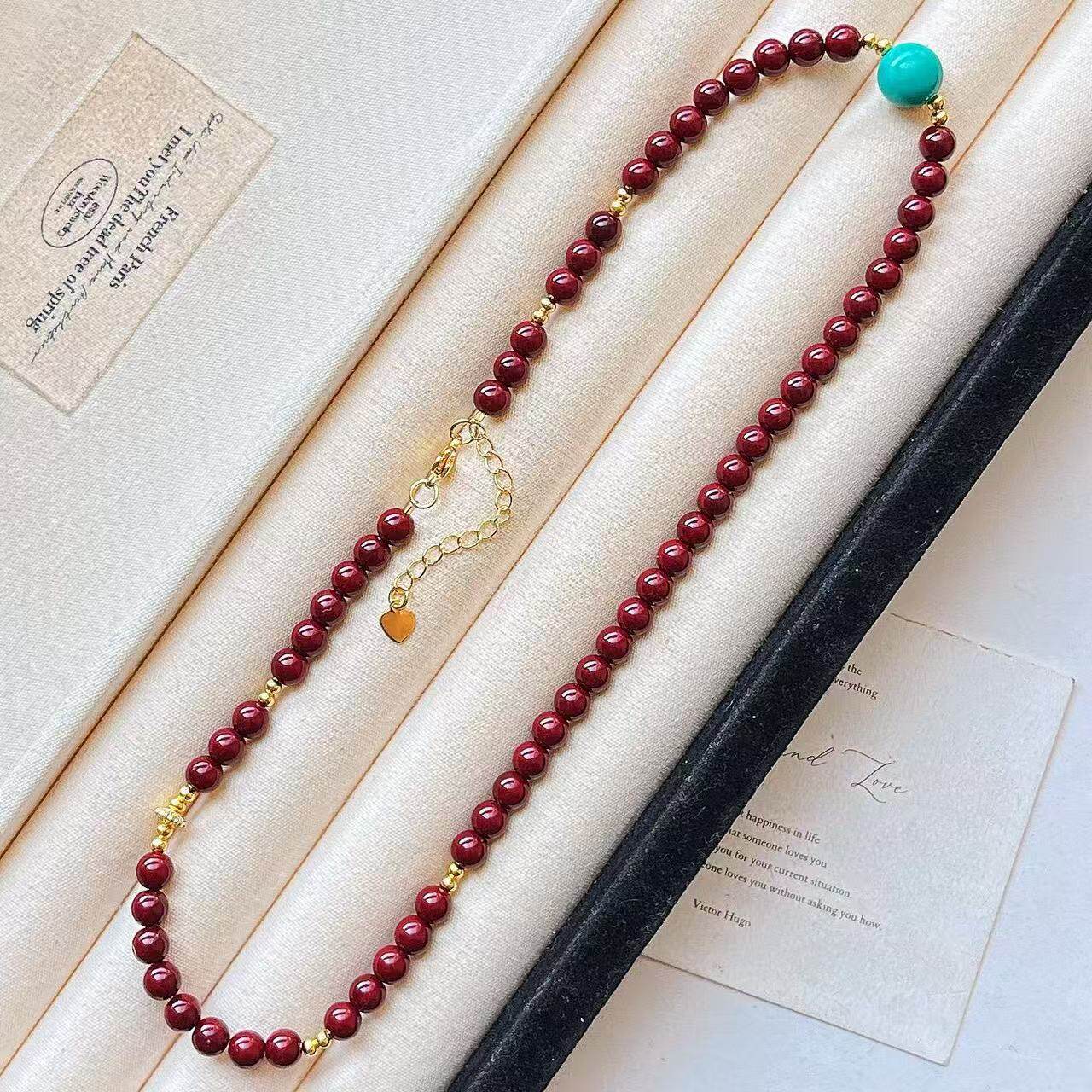 Осенне-зимнее ретро-колье Ankola red Shijia с жемчужным ожерельем на ключичной цепочке по оптовой цене Изображение 1
