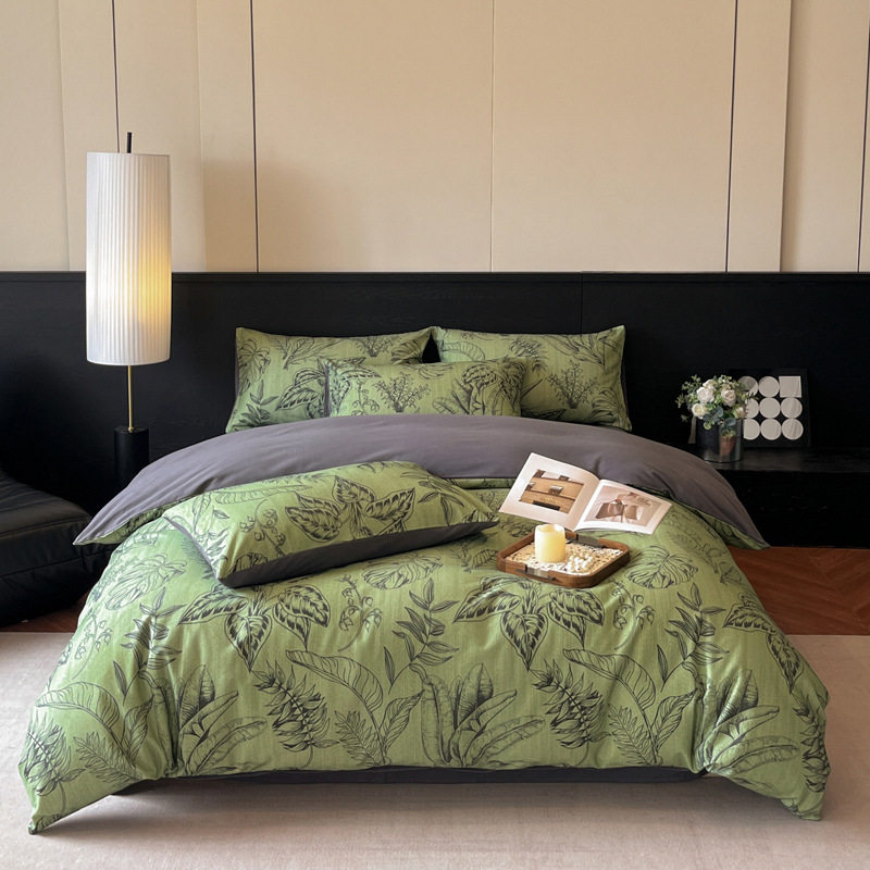 2025 Autumn and Winter Thickeneded Brushed Set Class a French Retro Cotton Accessible Luxury Style Pure Cotton Thickeneded Brushed Four-Piece Set