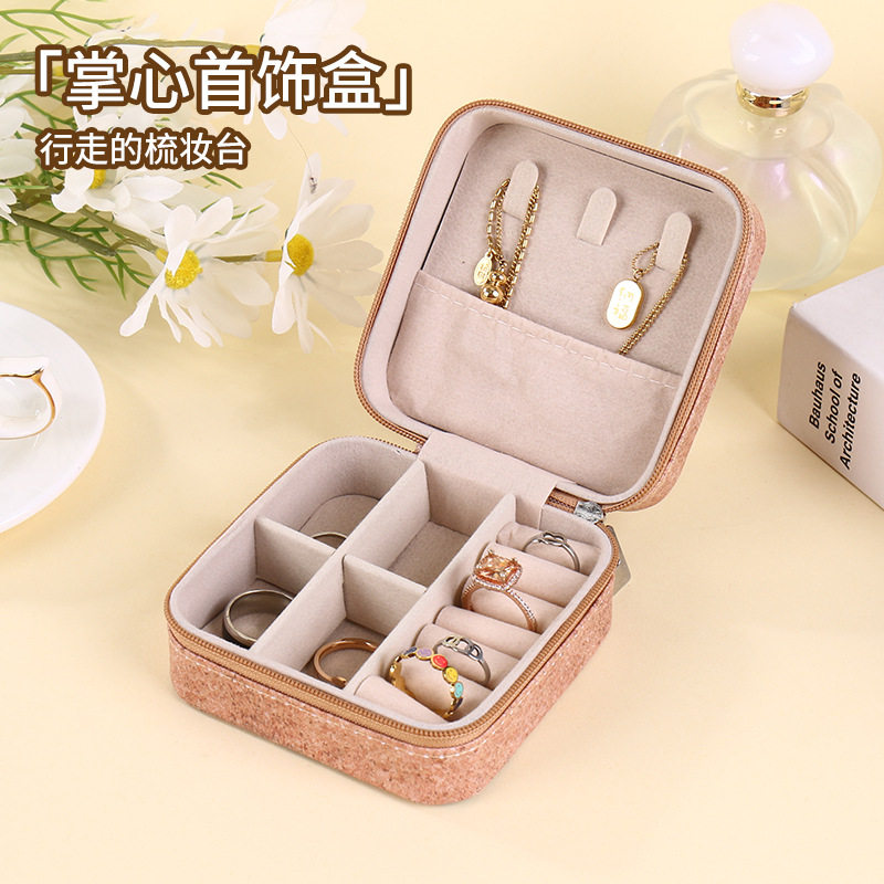 Retro Jewelry Box Jewelry Storage Box Ring Necklace Jewelry Box Anti-Oxidation Hand Jewelry Storage Box Travel Box
