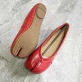 Red (pleated)