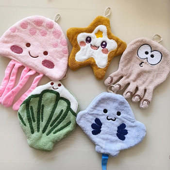 Cute Cartoon Hanging Water Wipe Towel Kitchen Bathroom Coral Fleece Thickened Water Absorbing Easy to Lose Hair Wipe Towel