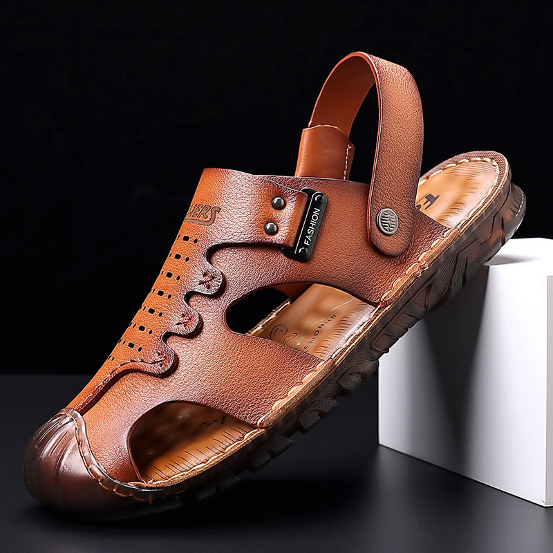 Dép Sandal Nam Da Bò Bít Mũi Thoáng Khí Chiều Cao Đế Khoảng 2cm Màu Nâu, Đen