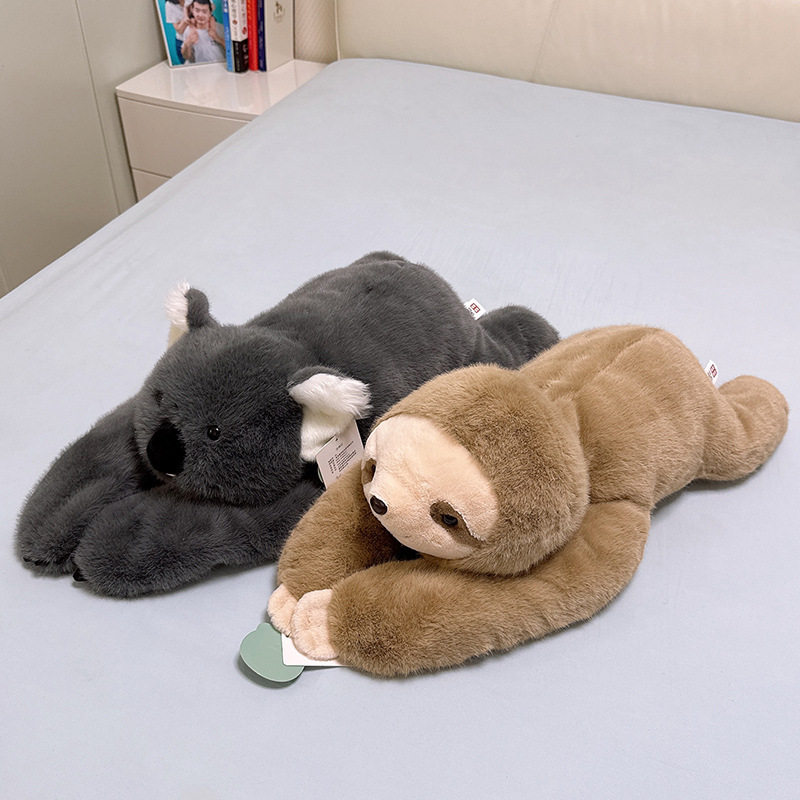 豪伟达背宝恐龙趴姿抱枕树懒毛绒玩具考拉睡觉抱枕娃娃批发