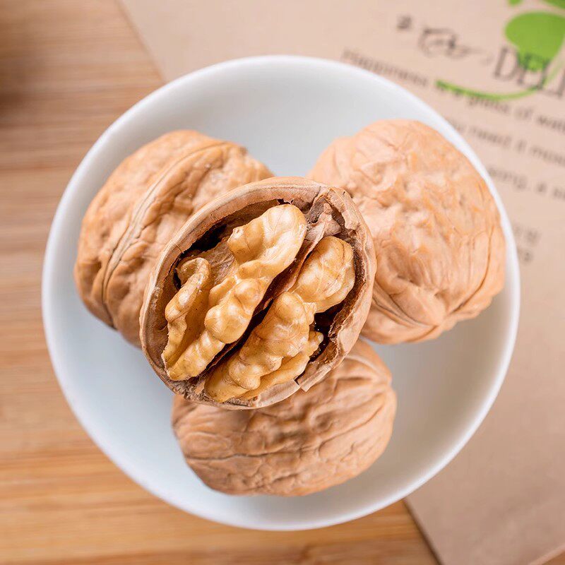 Wholesale Akso Thin-Skinned Walnuts, Hand-Popped Raw Walnuts 500g, Xinjiang Paper-Skinned Walnuts with Large Kernels