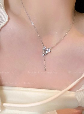 新款闪闪蝴蝶结流苏项链女冷淡风精致闺蜜同款级感锁骨链项饰品