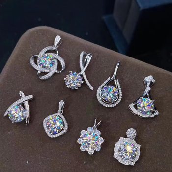 2 Karat imitation moissanite necklace female plated pt950 platinum clavicle chain eight hearts eight arrows zircon pendant jewelry