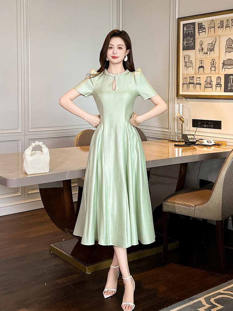 Đầm maxi nữ tay ngắn cổ tròn thắt eo dáng suông — [Đen], [Xanh bạc hà], [Tím]