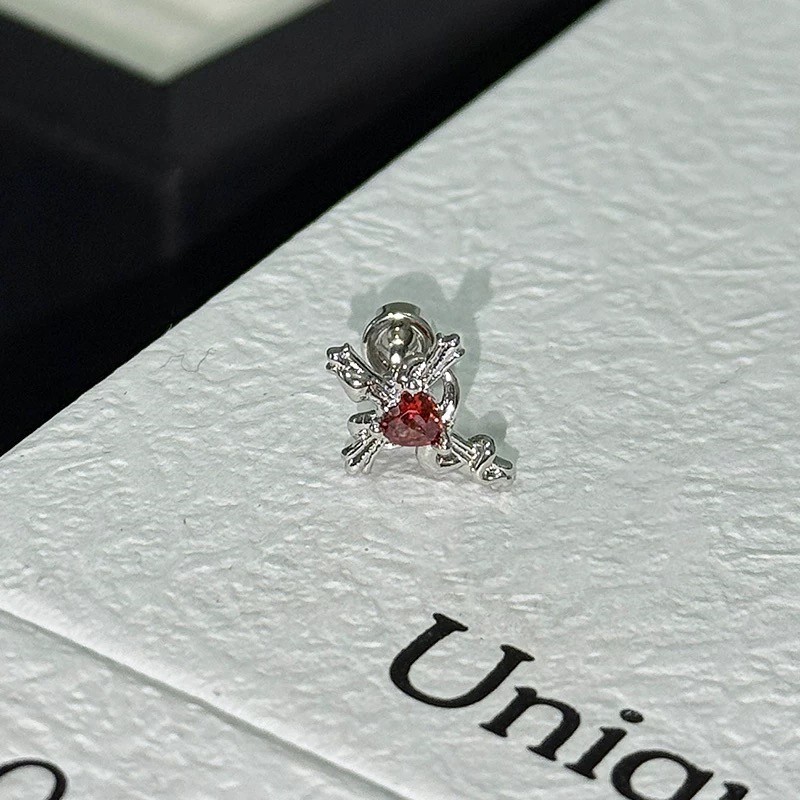 レッドダイヤモンドクロスシングル