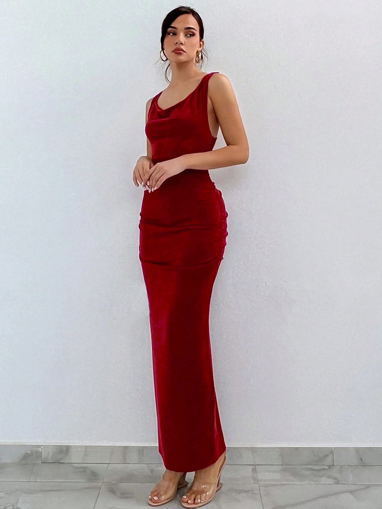 Backless Bodycon Maxi Dress Round Neck Cross Back Design Slim Fit Perfect for Parties and Evening Events Wholesale