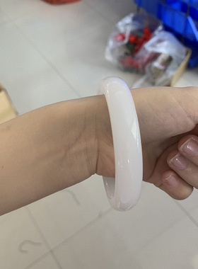 捡漏现货玉石现货新疆白玉手镯仿和田玉青白玉石镯子手串手链配饰