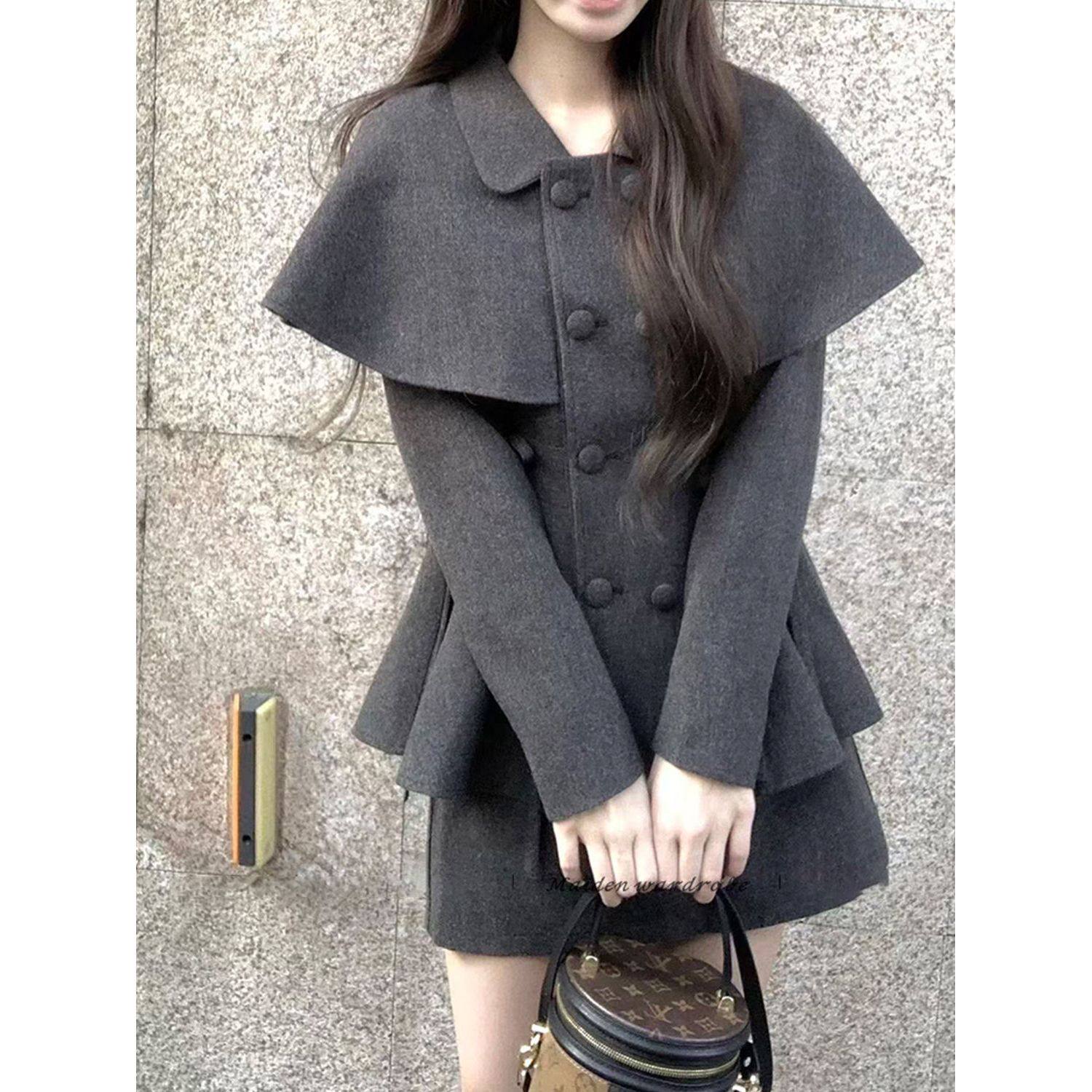 Detective Girl's Korean Style Sweet and Stylish Waist Slimming Cape Short Jacket + Skirt Two-Piece Set for Women in Autumn