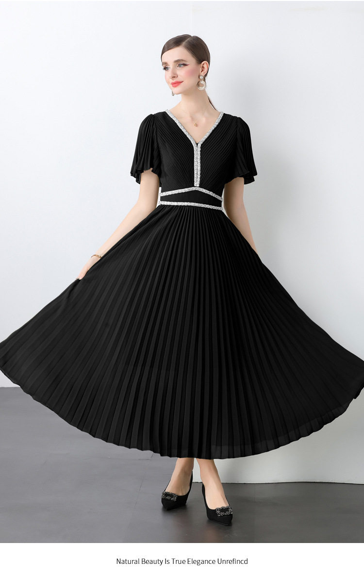 Elegant V Neck Short Sleeve Dress Rhinestone Embellished Waist Defining Pleated Long Skirt Perfect for Formal