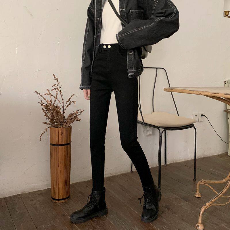 High Waisted Black Denim Jeans for Women Slim Fit Stretch Fabric Casual Style Ideal for Spring and Autumn Wholesale