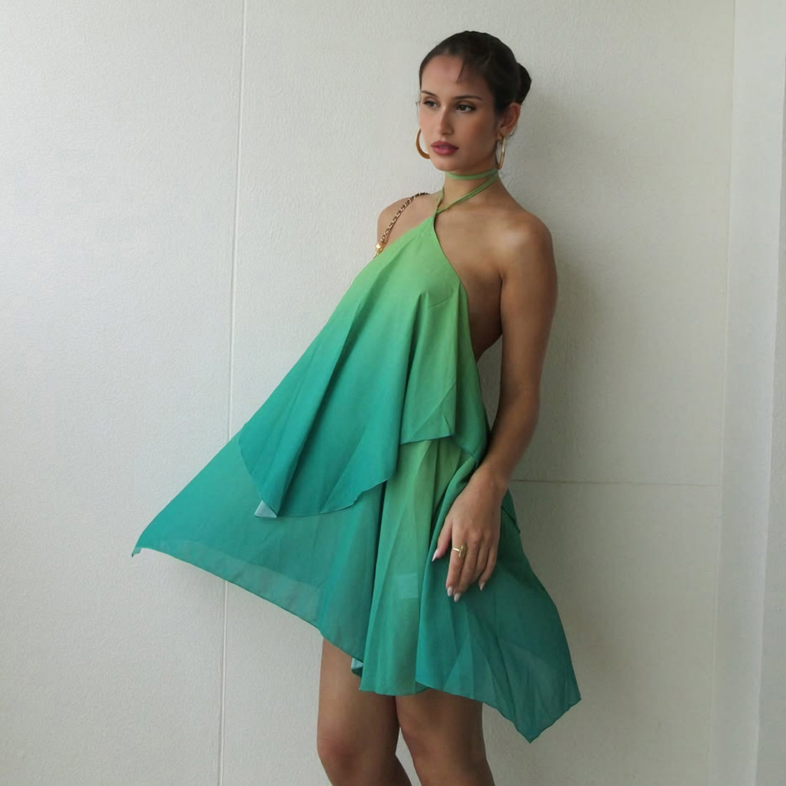Summer Womens Fashion Dress Halter Neck Backless Bodycon Fit Gradient Color Perfect for Parties and Events