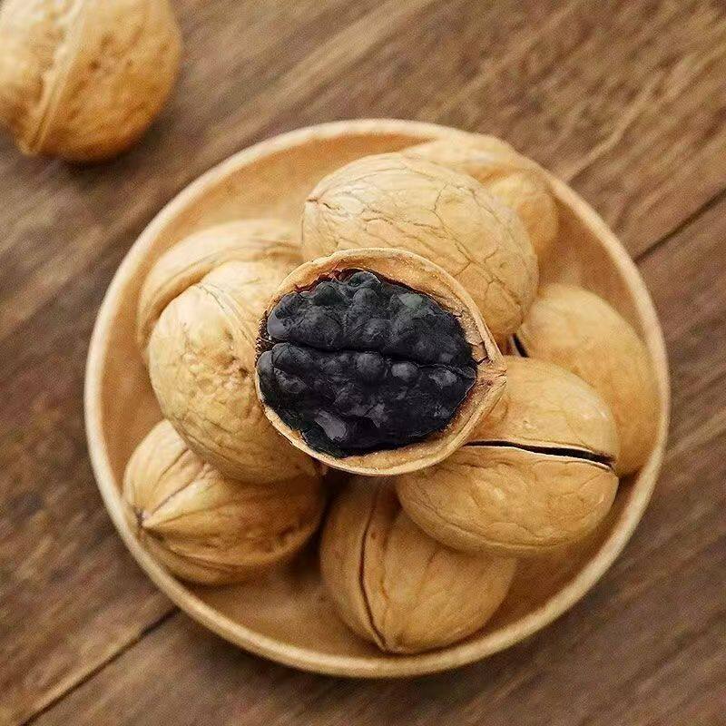 Seasonal Hand-Peeled New Five-Spice Black Walnut with Black Skin, Fresh Fragrant Pecan, Health-Preserving Walnut with Black Kernels, Thin-Skinned Walnut in Bags