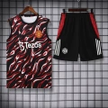 Manchester united black and red