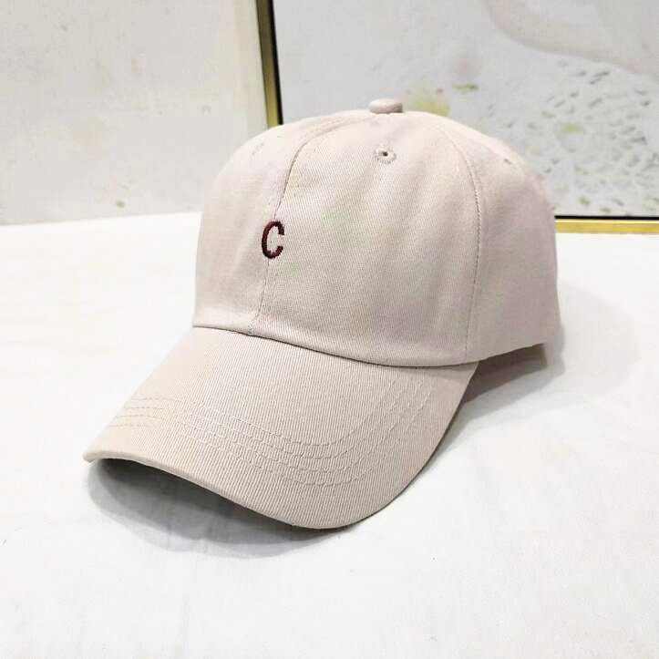 Cアルファベットベージュ