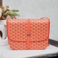 Orange red