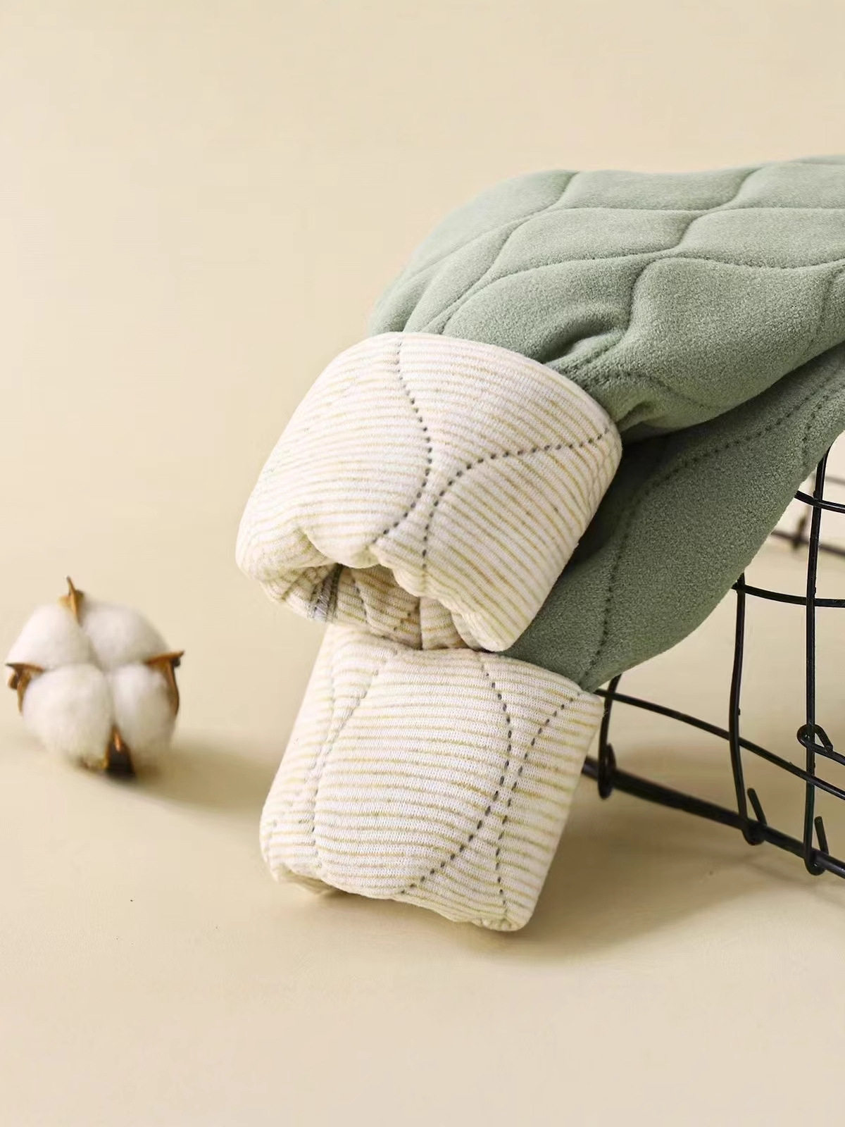 Kids' School Uniform Thermal Pants, Thickened Base Layer for Big Kids, Student Uniform Inner Wear Warm Essential