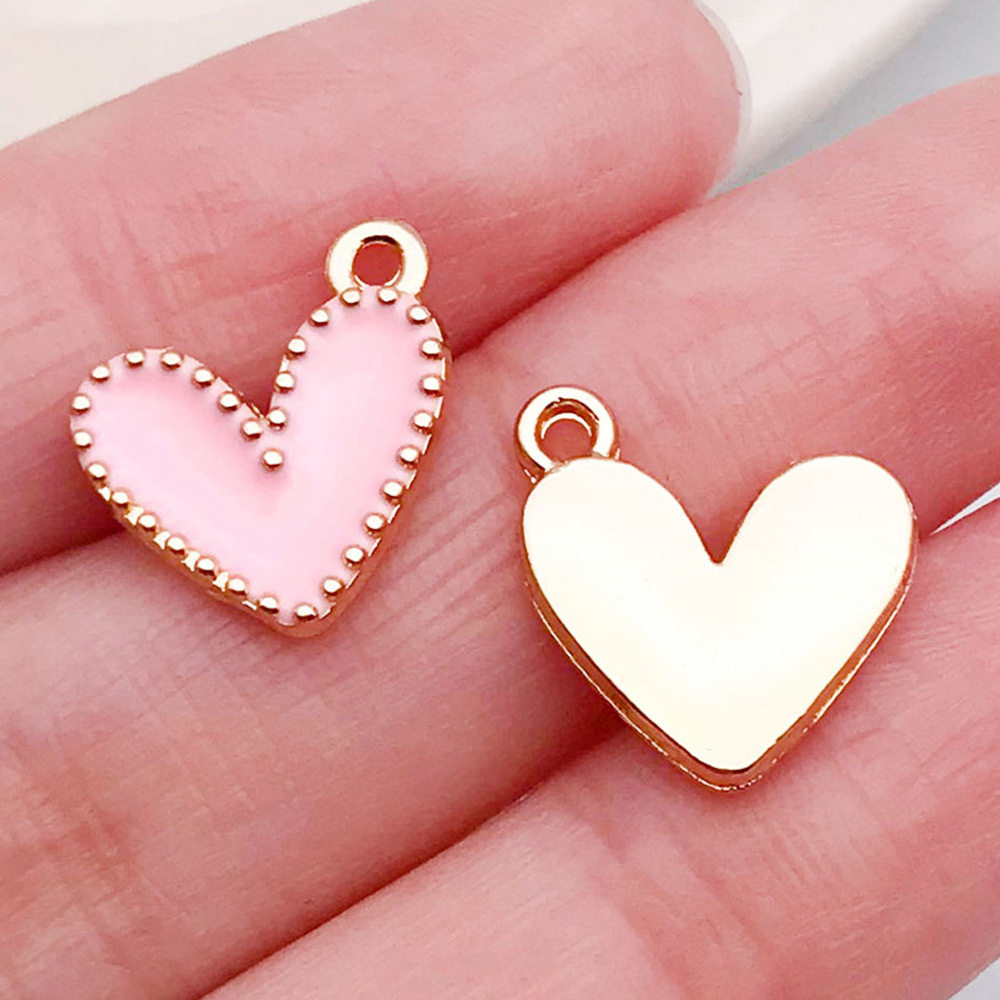 混50个红粉爱心桃心饰品配件 diy手链钥匙扣项链吊坠合金滴油挂件