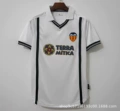 00-01 valencia home court