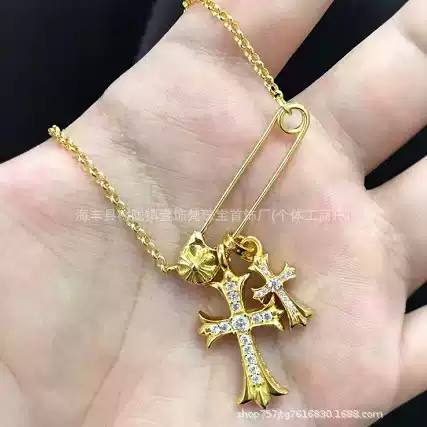 European and American Crow Heart Necklace for Men and Women Couples Diamond-Encrusted Double Cross Pendant Versatile Clavicle Chain Wholesale Live Broadcast Light Luxury