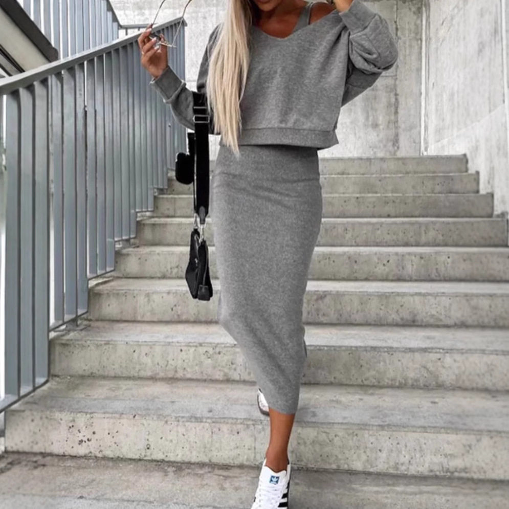 Womens Two Piece Set V Neck Sweater and Knit Dress Autumn and Winter Fashion Wholesale Available