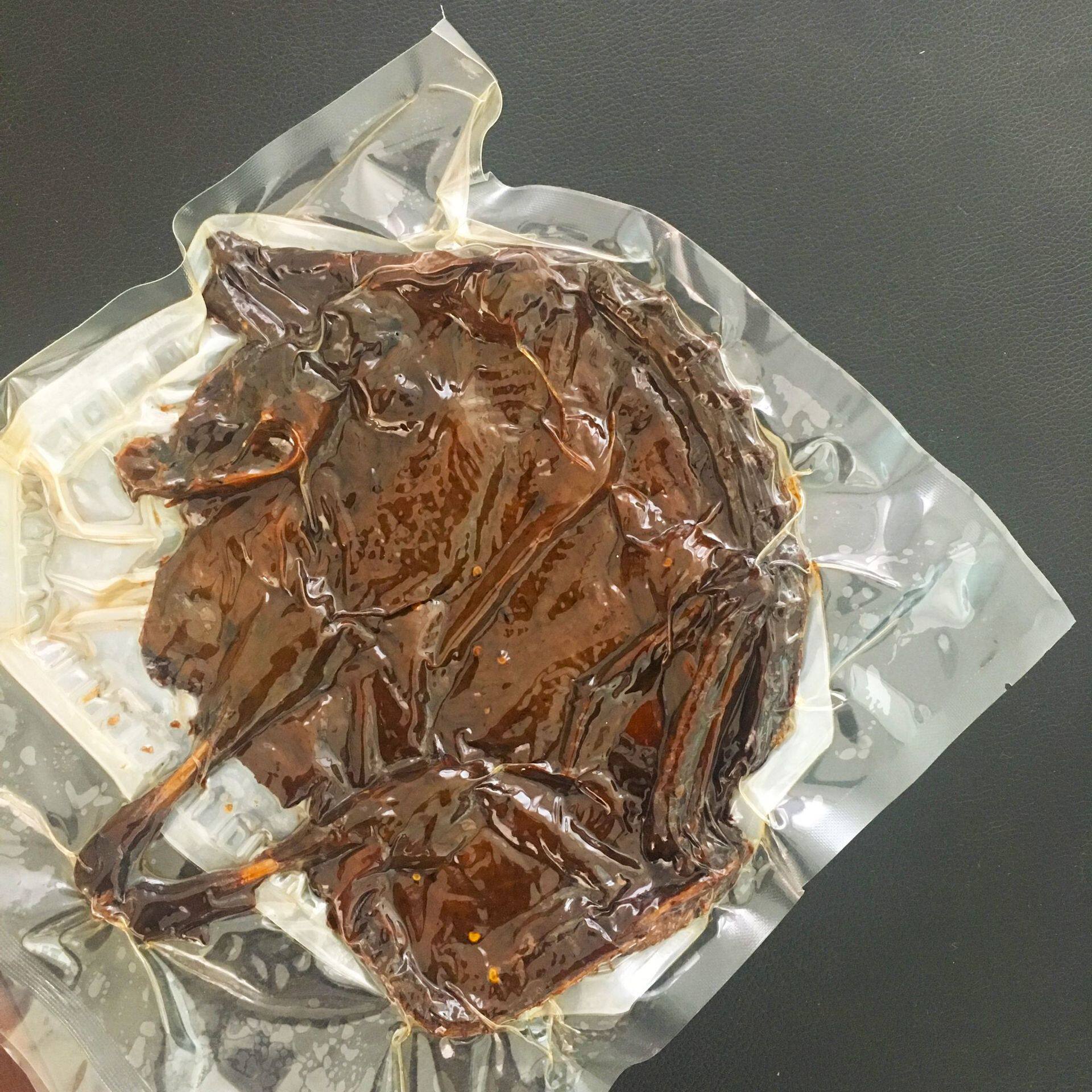 Factory delivery xiangchun sauce duck duck ktv deli transparent vacuum simple package sauce duck wholesale 300g spicy