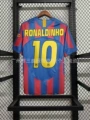 05-06 barcelona home court (no. 10)