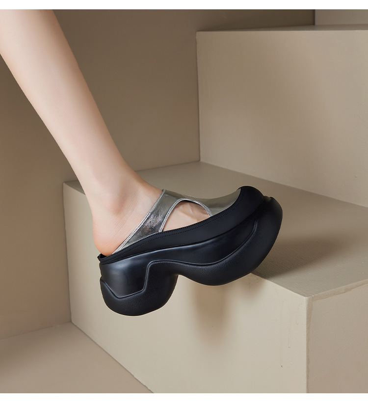 Sandal nữ bít mũi da bò đục lỗ đế xuồng tăng chiều cao — Màu bạc, Màu đen, Màu trắng be