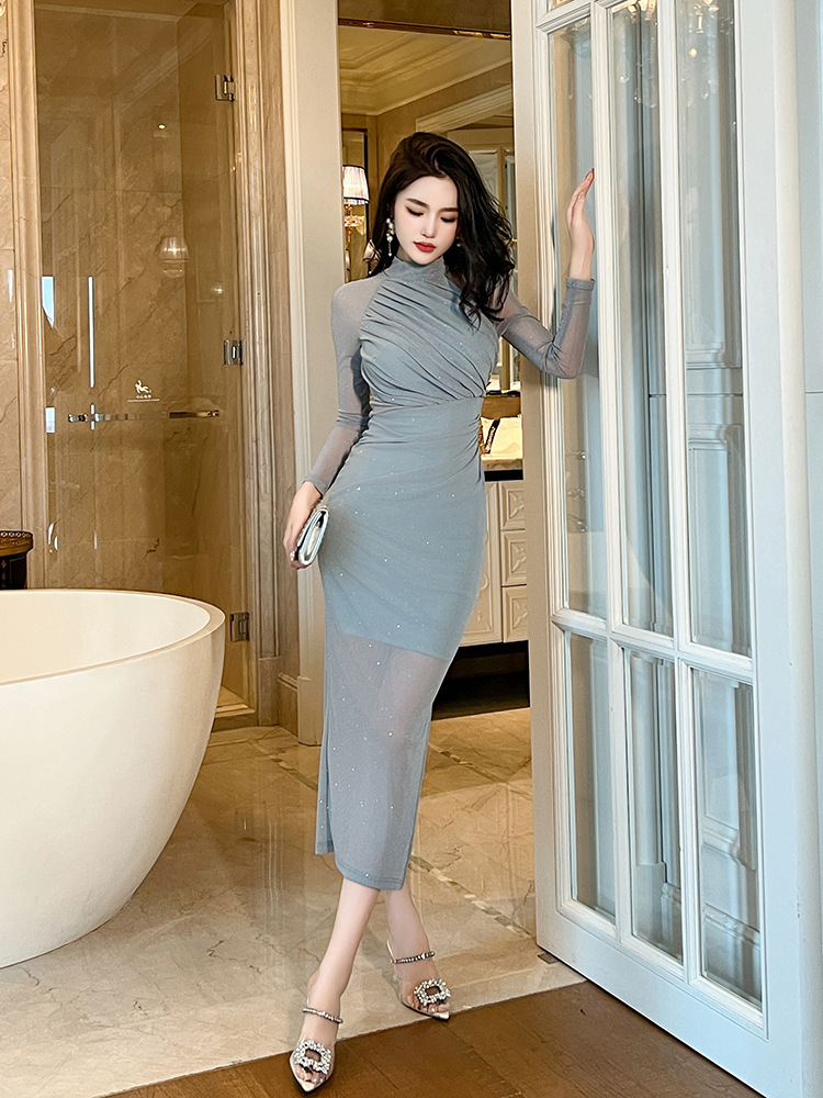Đầm nữ dài tay cổ đứng khoét lỗ xếp li ôm body phối lưới — Xanh lam sương nước