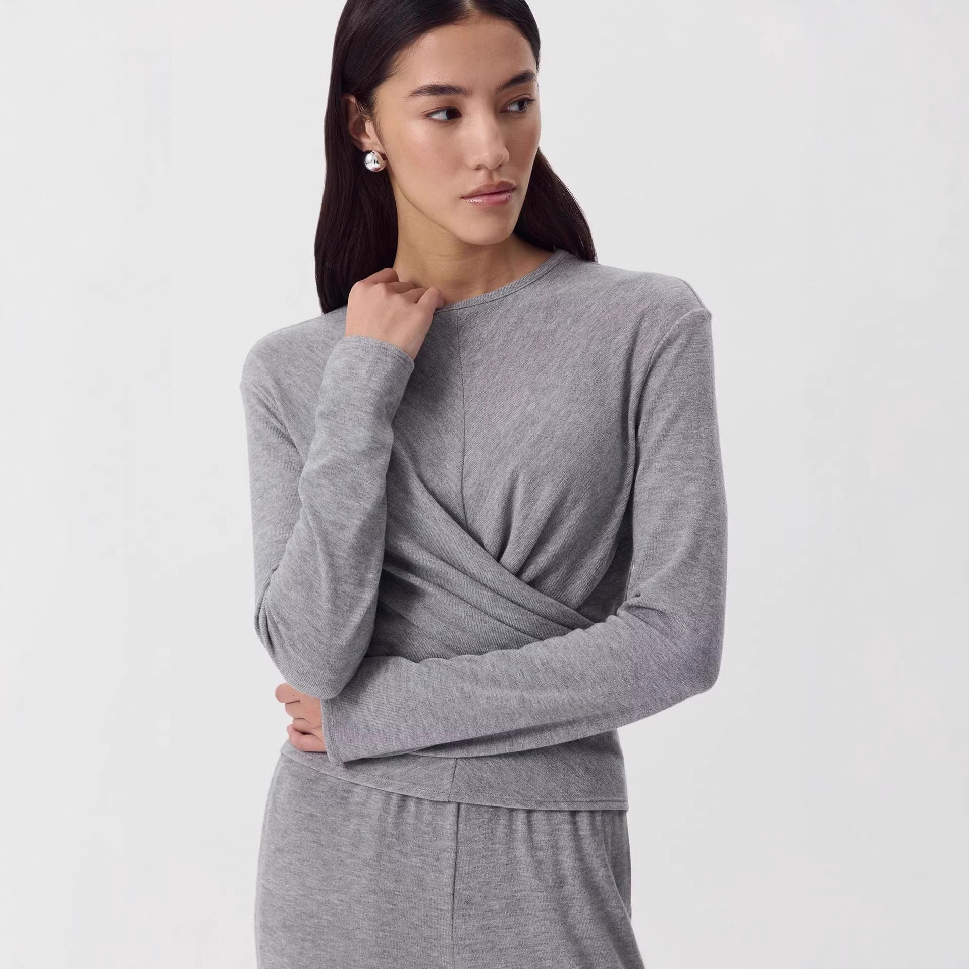 Womens Soft Modal Two Piece Set Casual Tie Waist Top and Cuffed Pants Spring and Autumn Fashion Wholesale Available