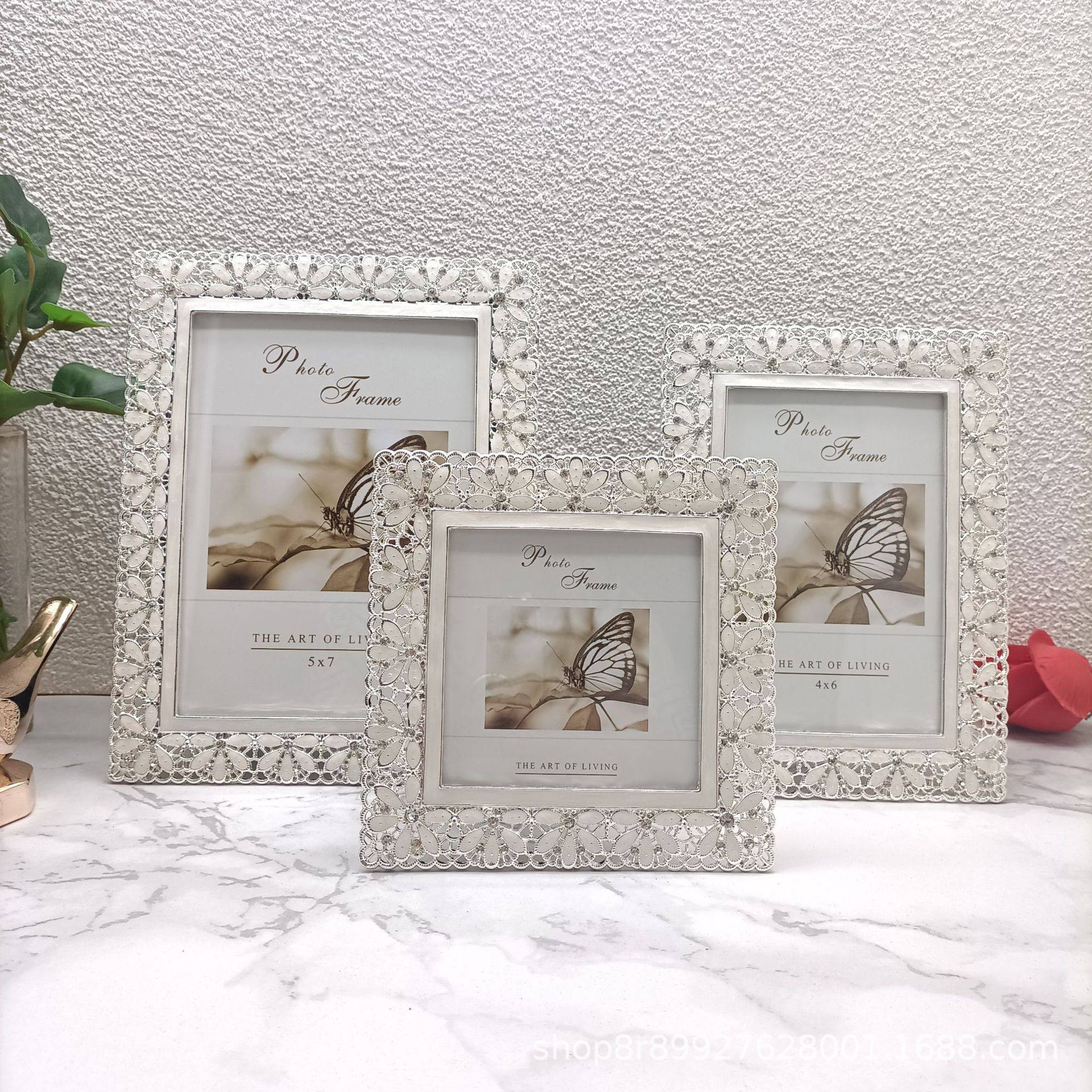 Modern Silver Simple Metal Photo Frame Model Room Soft Decoration Table Decoration Metal Photo Frame