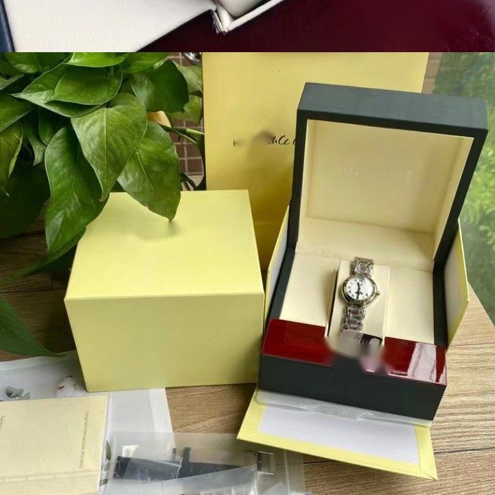 Watch Box, Original Box, Packaging Box, Separate Watch Box, Watch Adjuster, Battery, Screwdriver, Handbag
