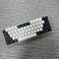 Black and white double spelling (white inside) green axis