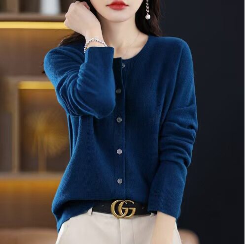 2025春秋新款圆领针织开衫女宽松显瘦毛衣时尚百搭短款上衣女外套