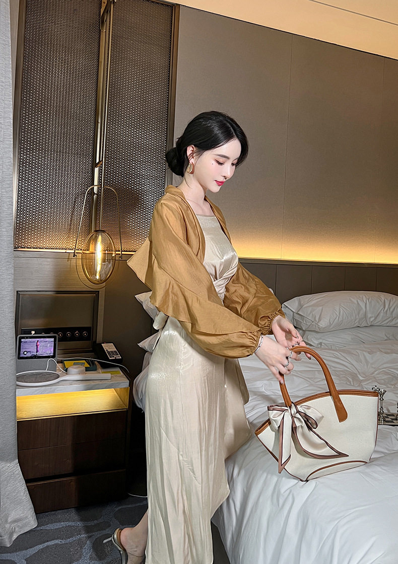 Áo khoác cardigan nữ ngắn tay mỏng nhẹ chống nắng du lịch phong cách phương Tây — [Đen], [Trắng], [Kaki] chi tiết 28
